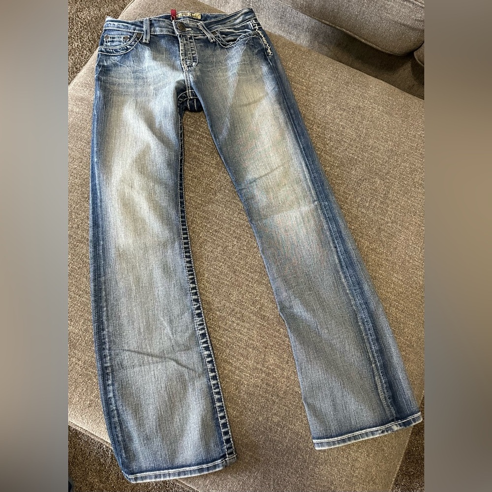 BKE Kate Stretch Women’s Jeans 27 X 29 1/2 
Pre-owned